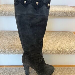 Chic Black Knee-High Boots with Embellishments